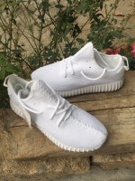 ADIDAS YEEZY